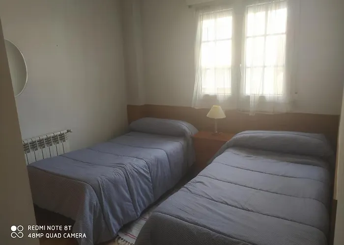 Vivienda Centrica En Navas 아파트