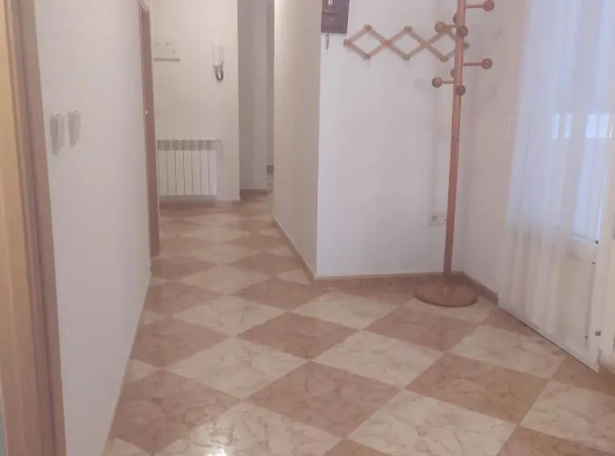 Vivienda Centrica En Navas *